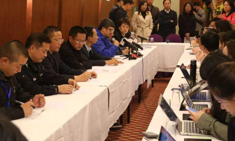 [陕新闻]谈春平等10人涉嫌组织、领导、参加黑社会性质组织等犯罪一案开庭审